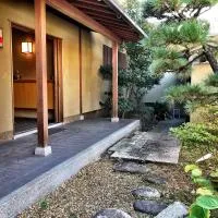大阪 堺のお宿 旧星賀亭 Osaka Kyuhoshigatei - Classic Japanese Heritage Inn - – hotel w mieście Kita-noda