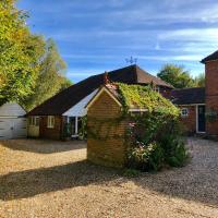 The Pigeon Loft, hotel in Hurst Green