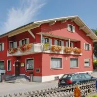 Wirtshaus zum Stern, מלון בSatteins