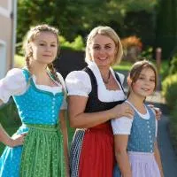 Villa zur Schmied'n, hotel u gradu 'Ehrenhausen'