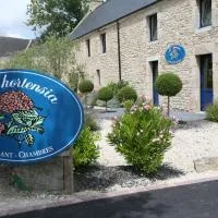 Hôtel L'Hortensia & Restaurant, hotel en Noyalo