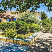 Beautiful house ideal for families, hotell nära Lemnos internationella flygplats Ifestos - LXS, Varos