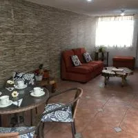 Villa Andina Mitad del Mundo, hotel u gradu San Antonio