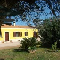 Agriturismo Ezzi Mannu, hotel v mestu Stintino