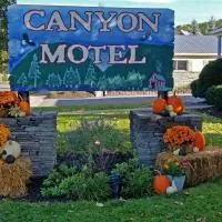 Wellsboro में, होटल Canyon Motel
