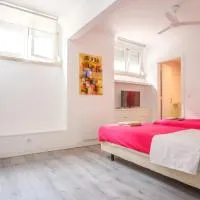 Tagus 5 Colours Suites, hotel Algésben