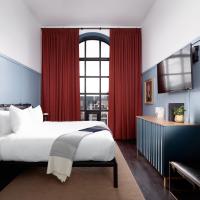 The Chicago Hotel Collection Wrigleyville, hotel in Lakeview, Chicago