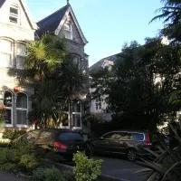 TOWNHOUSE ROOMS、トゥルーロのホテル
