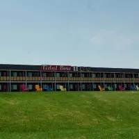 Tidal Bore Inn, хотел в Труро