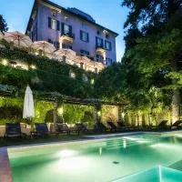 Relais Villa Vittoria, hotel v mestu Laglio