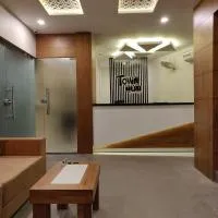 Town Hub、Valāncheriのホテル