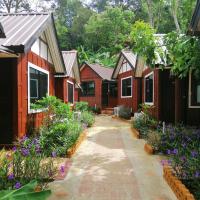 Phi Phi Long Beach Bungalow ( Had Yao), hotel in Phi Phi Islands