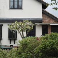 The Crown Lodge & Restaurant, hotel in Dogdyke