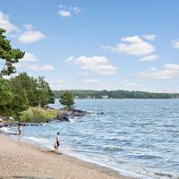 First Camp Skutberget-Karlstad, מלון ליד נמל התעופה קארלסטאד - KSD, קרלסטד