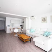 Apartaments Es Port para largas estancias, hotel en Colonia de Sant Jordi