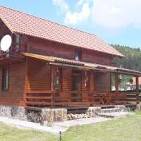 Hunor-Magor Vendégház, hotel v destinaci Izvoare