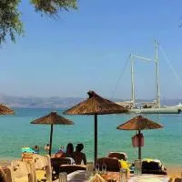 Cactus Beach Paros, готель у місті Логарас