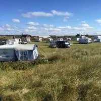 Dancamps Holmsland (Camp Site), hotel Hvide Sandéban