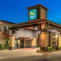Quality Inn Forest Hill - Fort Worth South, hotel en Forest Hill
