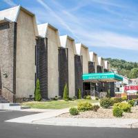 Quality Inn & Conference Center Franklin, hotel cerca de Aeropuerto de Venango Regional - FKL, Franklin