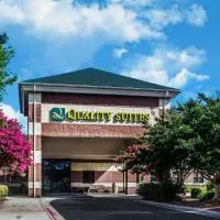 Quality Suites Lake Wright - Norfolk Airport、ノーフォークにあるノーフォーク国際空港 - ORFの周辺ホテル