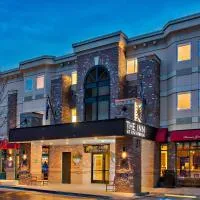 The Inn at Riverwalk، فندق في Edwards