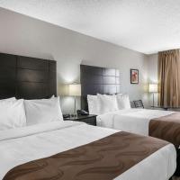 Quality Inn & Suites By The Lake, hotel v Orlandu
