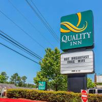 Quality Inn Atlanta Northeast I-85, hotel near DeKalb-Peachtree - PDK, Atlanta