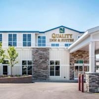 Quality Inn & Suites Houghton, hotell sihtkohas Houghton lennujaama Houghton County Memorial Airport - CMX lähedal