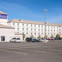 Sleep Inn & Suites Conference Center and Water Park, hotel in Minot