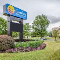 Comfort Inn & Suites Somerset - New Brunswick, hôtel à Somerset près de : Aéroport international de Central Jersey - JVI
