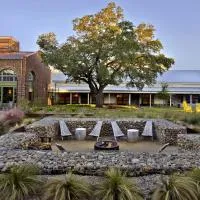 Cavalry Court, by Valencia Hotel Collection, Hotel in College Station