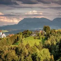 Landgasthof Hotel Menzberg, hotelli kohteessa Menzberg
