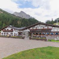 Malga Ces, hôtel à San Martino di Castrozza