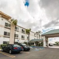 Quality Suites San Diego Otay Mesa, khách sạn ở Otay Mesa