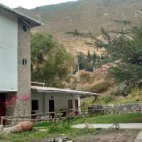Alojamientos Támpur, готель у місті San Mateo