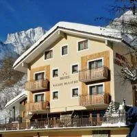 Viesnīca Hotel Vallée Blanche Courmayeur pilsētā Kurmajora
