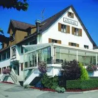 Hotel Bayerischer Hof Rehlings, hotel en Weißensberg
