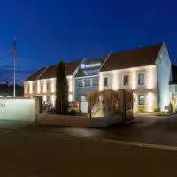 Hotel Best Western La Mare Ô Poissons, hotel v destinácii Ouistreham