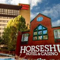 Cactus Petes Resort & Horseshu Hotel، فندق في جاكبوت