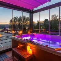 Panorama Aqualux Riverfront Guesthouse, hotel en Novi Sad