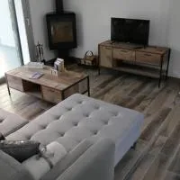 Evmelia Kakopetria Suites, hotel v destinaci Kakopetria