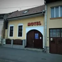 Petőfi Motel, hotell i Cristuru Secuiesc