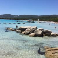 Villa Les Hameaux Di Santa Giulia, hotel v destinaci Porto-Vecchio