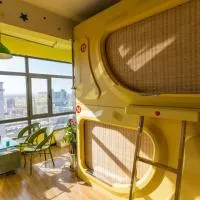 Wuwei Qiyou Space Capsule Hostel, hotel en Wuwei