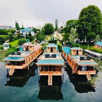 New Jacquline Heritage Houseboats, hotel in Srinagar