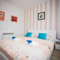 Guest house PiN، فندق في لاكتاشي