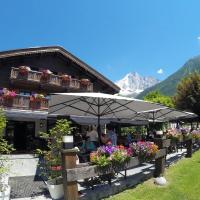 Hotel Le Castel, hotel em Les Praz, Chamonix-Mont-Blanc