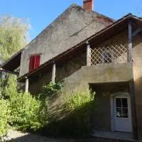 LA BELLE D'ANTAN, hotel u gradu 'Saint-Bonnet-en-Bresse'