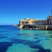 Modern Apartment in the Best Location, Perfect for Families, hotel v destinaci Sliema